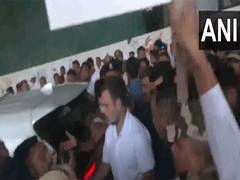 
      
      Lucknow: Rahul Gandhi appears before MP/MLA court over controvers
      
      