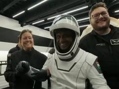 
      
      Smiling 'Shux' egresses Dragon spacecraft after successful missio
      
      