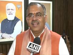 
      
      BJP National General Secretary Tarun Chugh slams Rahul Gandhi
      
      