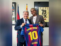
      
      Yamal to inherit Messi's iconic number 10 jersey for Barcelona
      
      