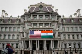 
      
      US Embassy in India warns visa holders over crimes
      
      