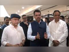 
      
      Ashwini Vaishnaw, Fadnavis Inaugurate IICT Campus in Mumbai
      
      