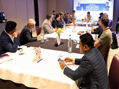 
      
      MP CM holds talks under ‘Madhya Pradesh Global Dialogue–2025’
      
      
