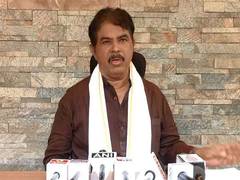
      
      Karnataka LoP urges CM Siddaramaiah to hand stampede case to CBI
      
      