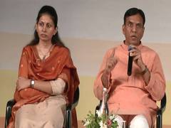
      
      Youth Spiritual Summit culminates in UP's Varanasi
      
      