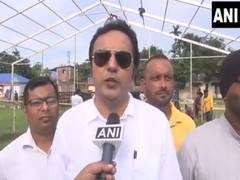 
      
      BJYM's 'Uttar Kanya Cholo' rally: Dr Khan reacts to Kolkata rape
      
      