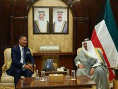 
      
      Indian Ambassador meets Kuwaiti PM
      
      