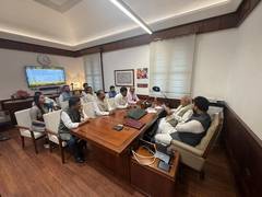 
      
      TDP MPs urge MoHUA to expedite key urban development projects in 
      
      