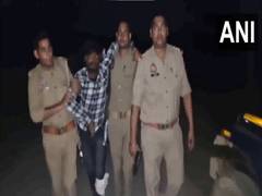 
      
      Uttar Pradesh: Man held for looting in Firozabad
      
      