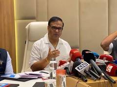
      
      Assam CM reviews developmental initiatives in Sonari, Nowboicha a
      
      