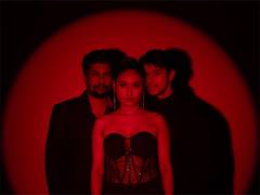 
      
      D.K.S Productions new song with Pratik Sehajpal and Sona Medhi 
      
      