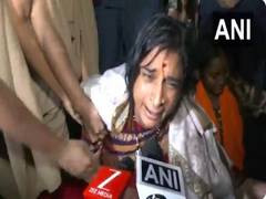 
      
      Police detain Madhavi Latha amid protest over 'temple demolition'
      
      