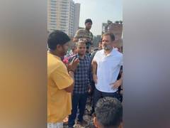 
      
      Delhi: Rahul Gandhi visits Ashok Vihar, meets families displaced
      
      