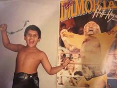 
      
      Ranveer Singh pays tribute to WWE legend Hulk Hogan 
      
      