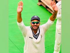 
      
      Manoj Tiwary on Old Trafford Test
      
      