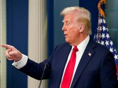 
      
      Trump blames Hamas, backs Israel to “finish the job”
      
      