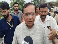 
      
      Rajasthan school roof collapse: MLA Govind Ranipuriya assures of 
      
      