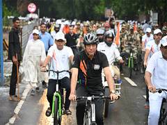 
      
      Mandaviya leads ‘Sundays on Cycle’ honouring Kargil heroes
      
      