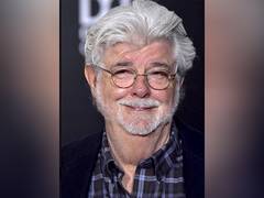 
      
      George Lucas makes Comic-Con debut
      
      