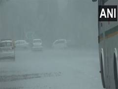 
      
      Thunderstorms and heavy rain lash parts of Delhi
      
      