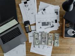 
      
      CEO pay in India averaged Rs 7.2 crore in FY24: Report
      
      