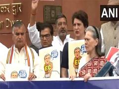 
      
      INDIA bloc continue protest against Bihar SIR, labourers arrest
      
      