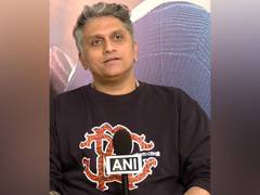 
      
       Mohit Suri opens up on his first love
      
      