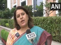 
      
      Congress’s Supriya Shrinate blames Modi Govt for US Tariffs
      
      