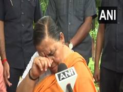 
      
      Uma Bharti reacts emotionally to Malegaon blast verdict
      
      