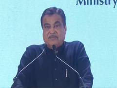 
      
      Nitin Gadkari launches book on Vidarbha handloom heritage
      
      