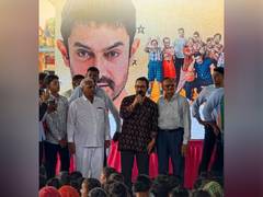 
      
      Aamir Khan attends 'Sitaare Zameen Par' screening in Bhuj
      
      