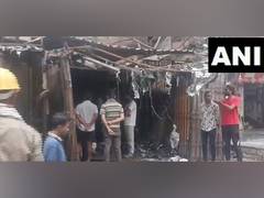 
      
      Fire doused at Sahajanand chowk, Ranchi 
      
      