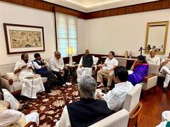 
      
      INDIA bloc leaders defend Rahul Gandhi after SC pulls him up over
      
      