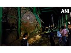 
      
      Railway services suspended on Haridwar-Dehradun route as boulder came on track
      
      