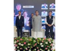 
      
      Nitin Gadkari Flags Off National Organ Donation Drive 
      
      
