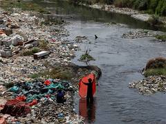 
      
      Pakistan: Karachi’s iconic “global” landmark lies in neglect
      
      