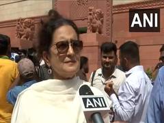 
      
      Kiran Choudhry hits back on Rahul Gandhi over 