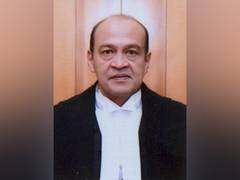 
      
      Why did SC dismiss Justice Yashwant Varma’s plea?
      
      