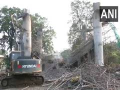 
      
      Debris being removed after Koradi temple gate collapse in Nagpur
      
      
