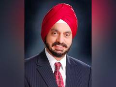 
      
      Globally acclaimed ophthalmologist visits Army Hospital (R&R)
      
      