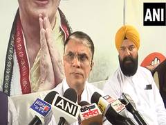 
      
      J-K: Congress began 10-day hunger strike demanding statehood 
      
      
