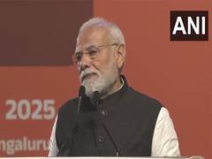 
      
      Priority should be becoming self-reliant in tech: PM Modi
      
      