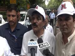 
      
      KC Venugopal slams Centre, police for detaining INDIA bloc MPs
      
      