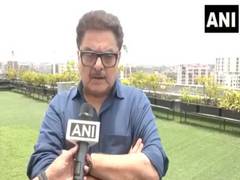 
      
      Filmmaker Ashoke Pandit welcomes SIA raids in Sarla Bhat case
      
      