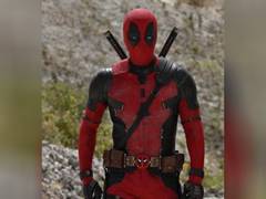 
      
      Ryan Reynolds teases new Avengers graffiti
      
      