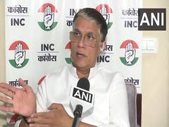 
      
      BJP, EC have 'understanding' over voter data access: Pawan Khera
      
      