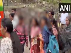 
      
      Massive cloudburst hits Kishtwar's Chashoti near Machail Mata Yat
      
      