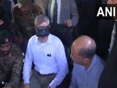 
      
      CM Omar Abdullah in Kishtwar
      
      