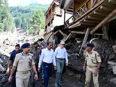 
      
      J-K CM announces ex-gratia of Rs 2 lakh for kin of deceased
      
      