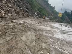 
      
      Himachal Pradesh: Flash floods hit Panarsa, Takoli, Nagwain areas
      
      